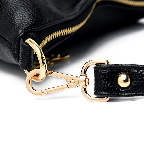 Elegant and distinctive soft leather bag Elegant and distinctive soft leather bag