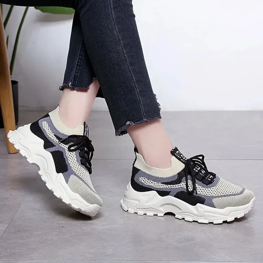 2024 New Women's shoes, every match, casual shoe network, soft deodorant 2024 New Women's shoes, every match, casual shoe network, soft deodorant