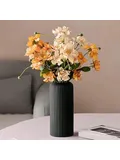 فازة بلاستيكية بتصميم يشبه السيراميك للزهور فازة بلاستيكية بتصميم يشبه السيراميك للزهور