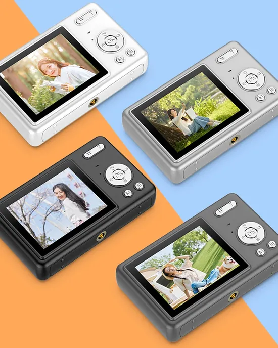 كاميرا رقمية 4K مع تثبيت تلقائي وميزة الاهتزاز – مثالية للتصوير والفيديو كاميرا رقمية 4K مع تثبيت تلقائي وميزة الاهتزاز – مثالية للتصوير والفيديو