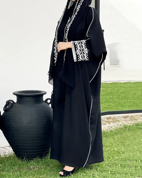 A veil dress embroidered with a bow for women, Kimono coat, long -sleeved, loose, Arab, Islamic, Dubai, Moroccan caftan, sweet fashion A veil dress embroidered with a bow for women, Kimono coat, long -sleeved, loose, Arab, Islamic, Dubai, Moroccan caftan, sweet fashion