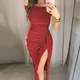  2025 Women's dress 2025 model single collar is tight, shiny, hip slot and birthday parties in black