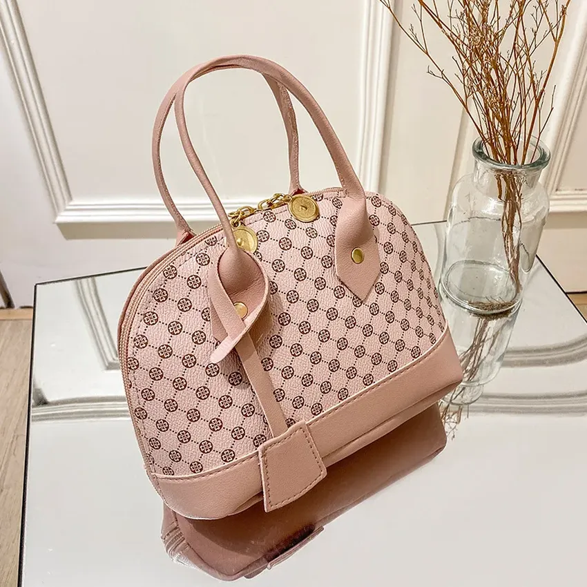 Loving flower, one shoulder handbag, a small crossbar with the body, Korean fashion
