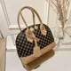 Loving flower, one shoulder handbag, a small crossbar with the body, Korean fashion
