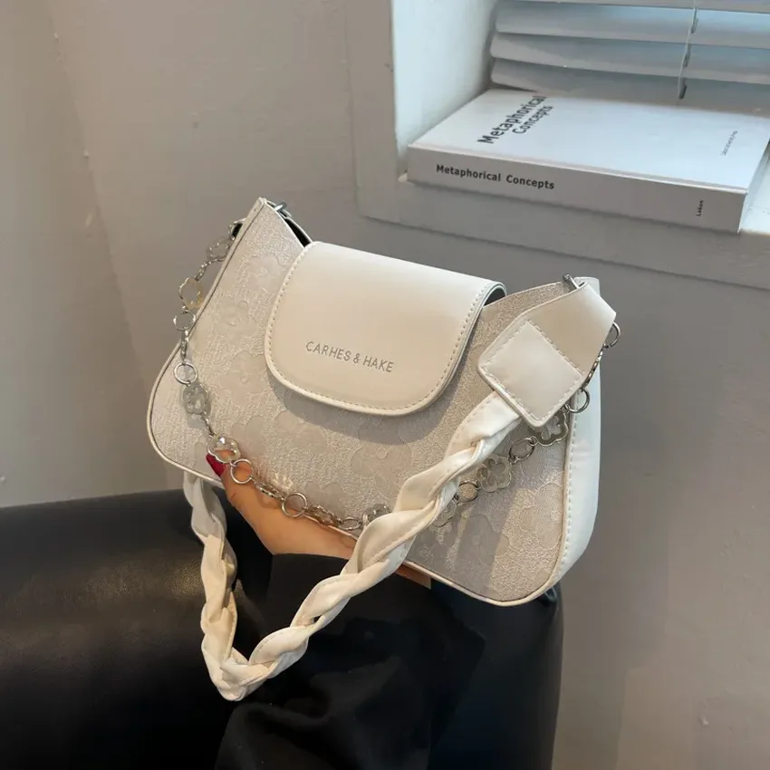 Bag under the armpit embroidered for women, three -dimensional pattern, shoulder bag, Bo fabric Bag under the armpit embroidered for women, three -dimensional pattern, shoulder bag, Bo fabric