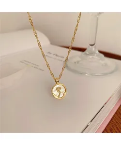 Stainless steel for women, a metal rose pendant, irregular circular cover, exciting luxury neck series of parties, new necklace,