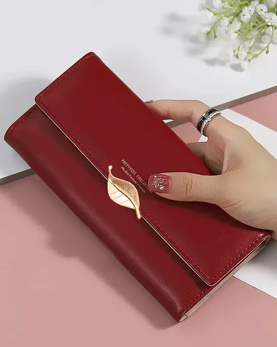 New summer Safi Al -Red Long Women Portfolio Japan and South Korea Small Fresh Personality Persons Paper Handbag Dress 3 Fold Long Wa Wa Wa New summer Safi Al -Red Long Women Portfolio Japan and South Korea Small Fresh Personality Persons Paper Handbag Dress 3 Fold Long Wa Wa Wa