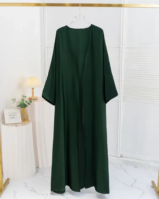 An open Islamic abaya from the front with long sleeves An open Islamic abaya from the front with long sleeves