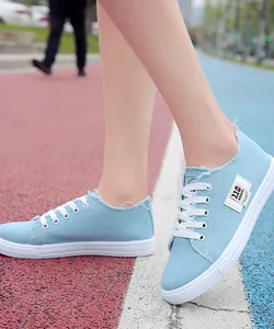 New women's fabric shoes, white spring shoes, sports shoes for students, flat shoes, sneakers