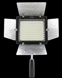 مصباح فيديو YONGNUO YN-160 II LED مع جهاز تحكم عن بعد للإضاءة لكاميرات Canon Nikon DSLR