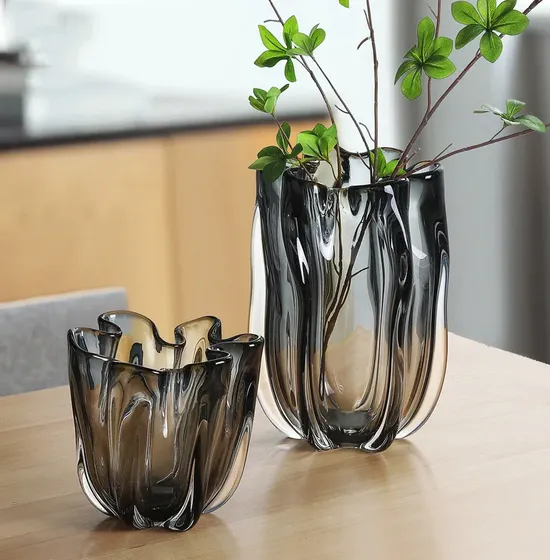 Luméa – Large Transparent Glass Vase for Artistic Floral Displays Luméa – Large Transparent Glass Vase for Artistic Floral Displays