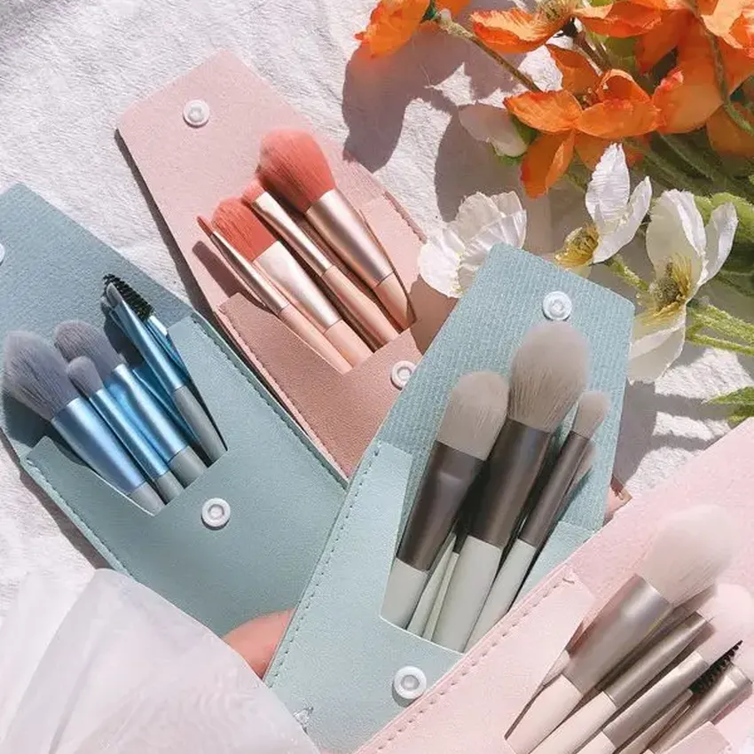 New 8 pieces makeup brush, hidden makeup collection, brush, brush, loose powder, eye shadow brush New 8 pieces makeup brush, hidden makeup collection, brush, brush, loose powder, eye shadow brush